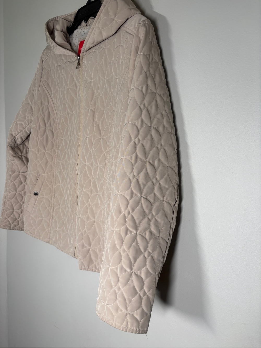 Esprit Light Cream Quilted Hooded Jacket - Picture 2 of 9